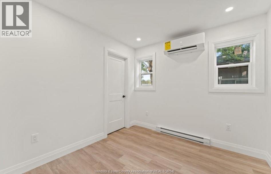 Photo 13 of 1287 Aubin Unit Upper, Windsor ON