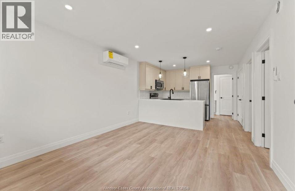 Photo 3 of 1287 Aubin Unit Upper, Windsor ON