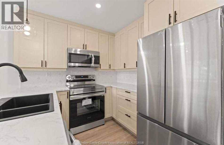Photo 11 of 1287 Aubin Unit Upper, Windsor ON