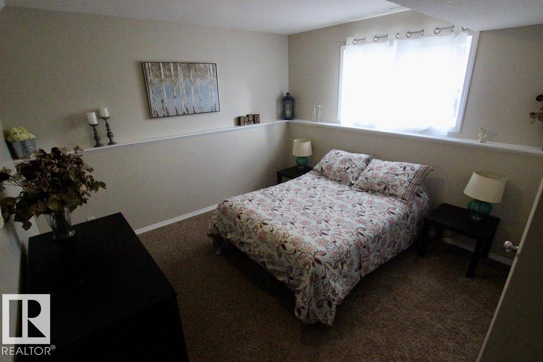Photo 11 of 6817 58 St, Rocky Mountain House AB