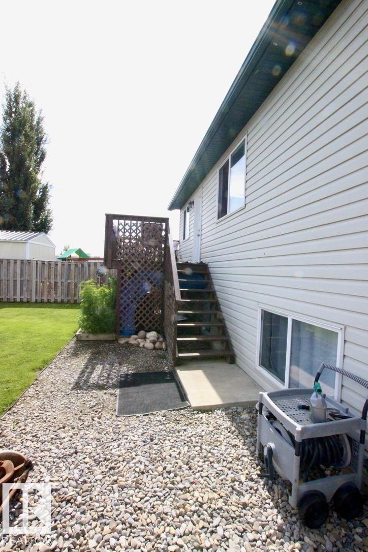 Photo 38 of 6817 58 St, Rocky Mountain House AB