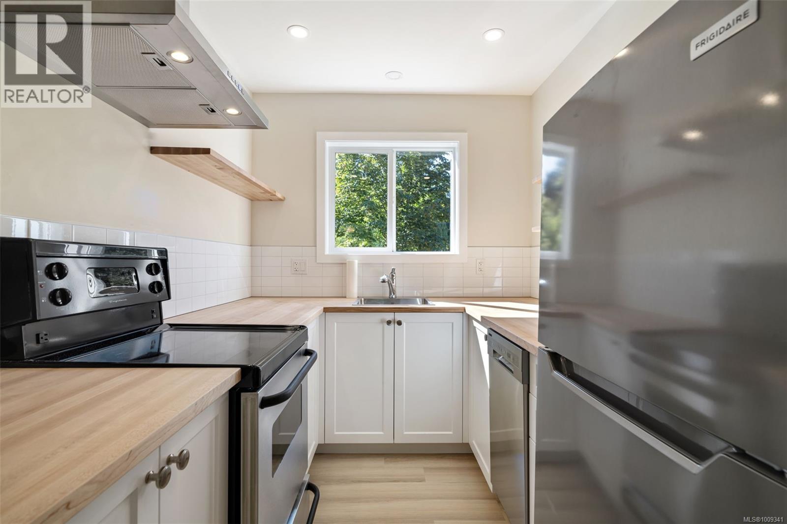 2715 Countryside Pl, Shawnigan Lake