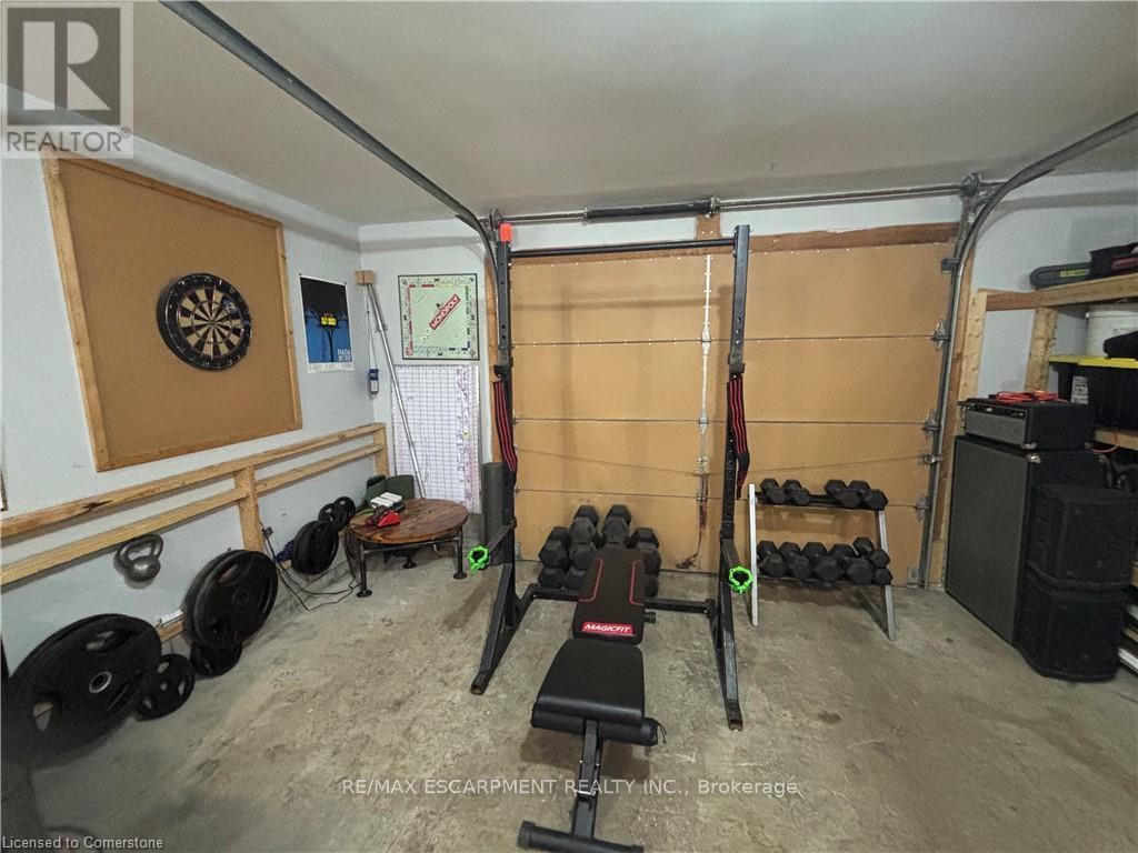 Photo 5 of 238 West 15th Street, Hamilton ON