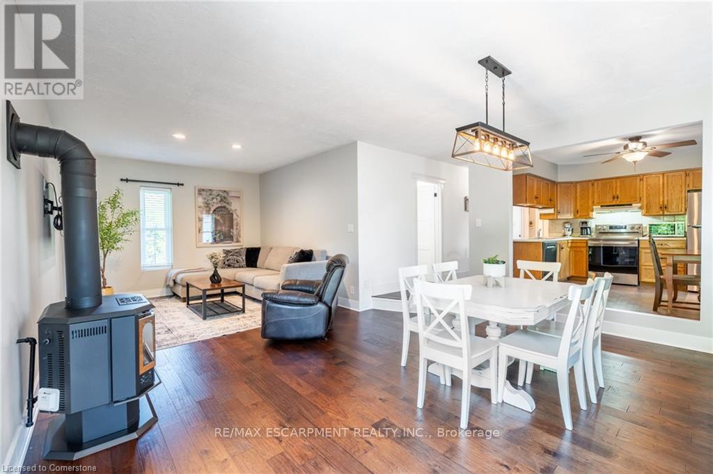 Photo 45 of 238 West 15th Street, Hamilton ON