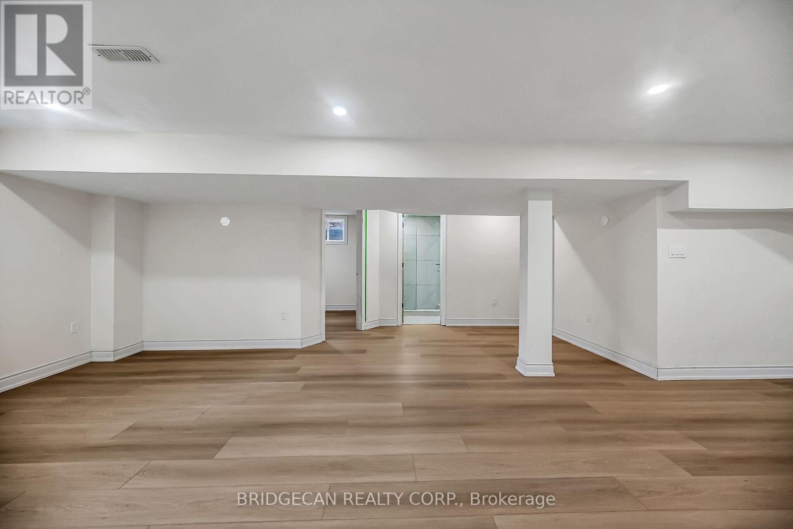 Photo 42 of 40 Davinci Boulevard, Hamilton ON