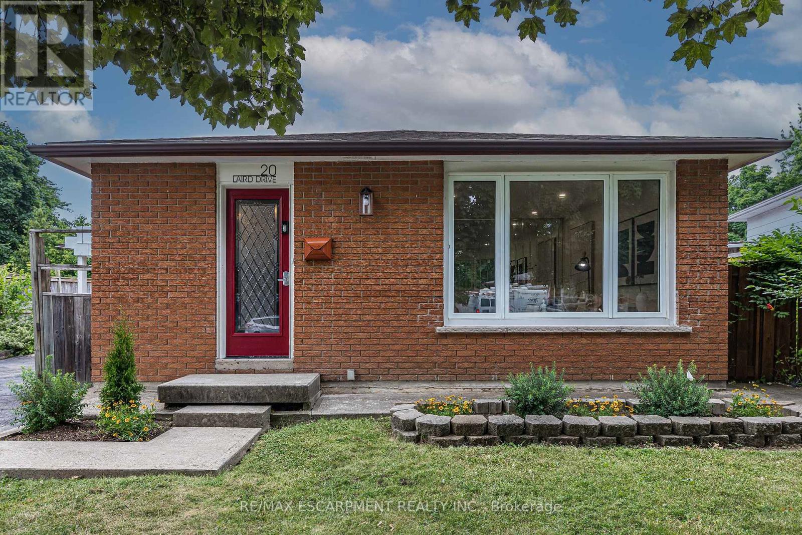 Photo 5 of 20 Laird Drive, Hamilton ON
