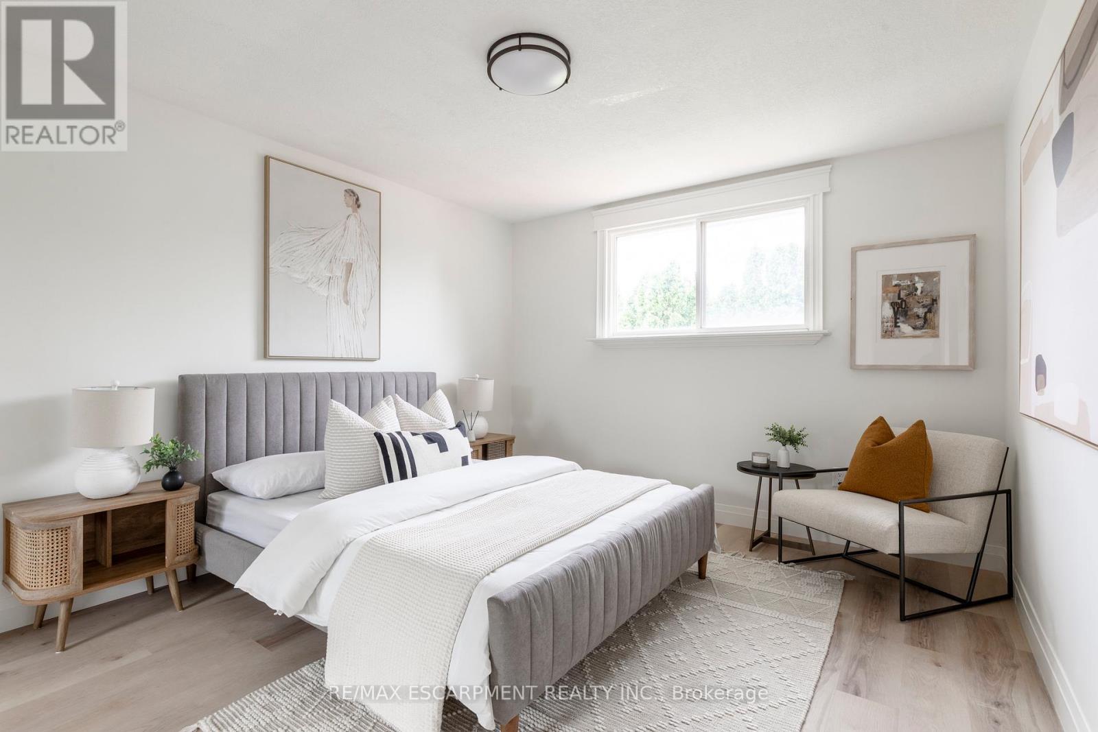 Photo 32 of 20 Laird Drive, Hamilton ON