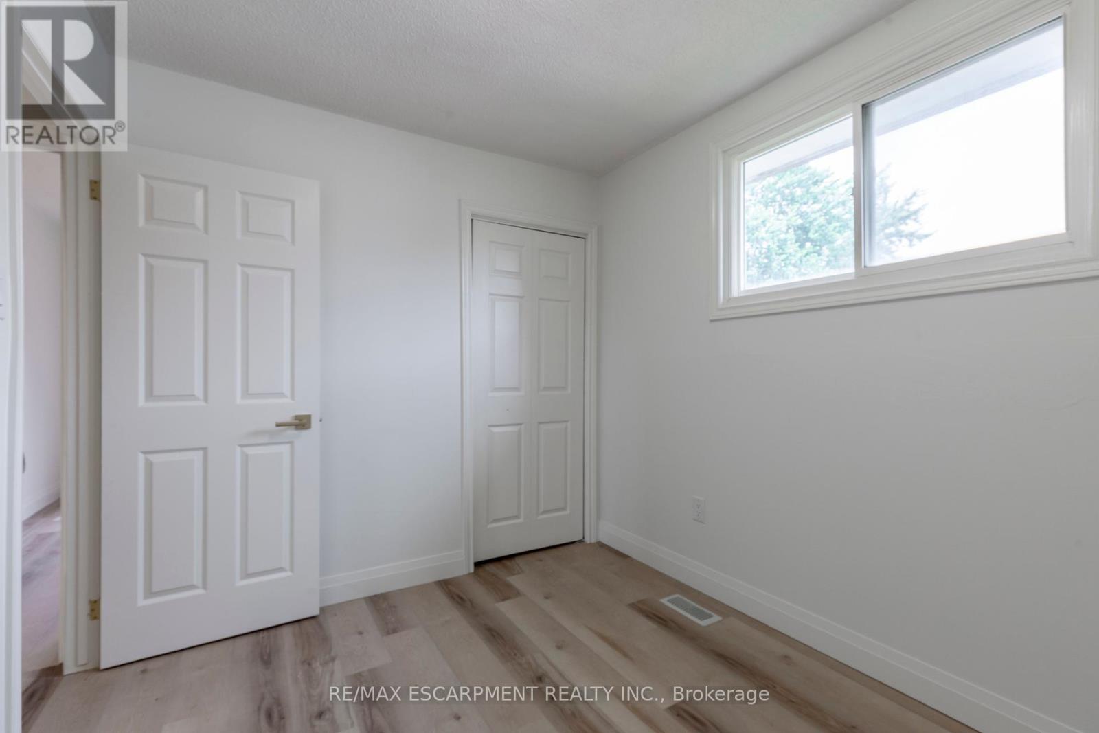 Photo 33 of 20 Laird Drive, Hamilton ON
