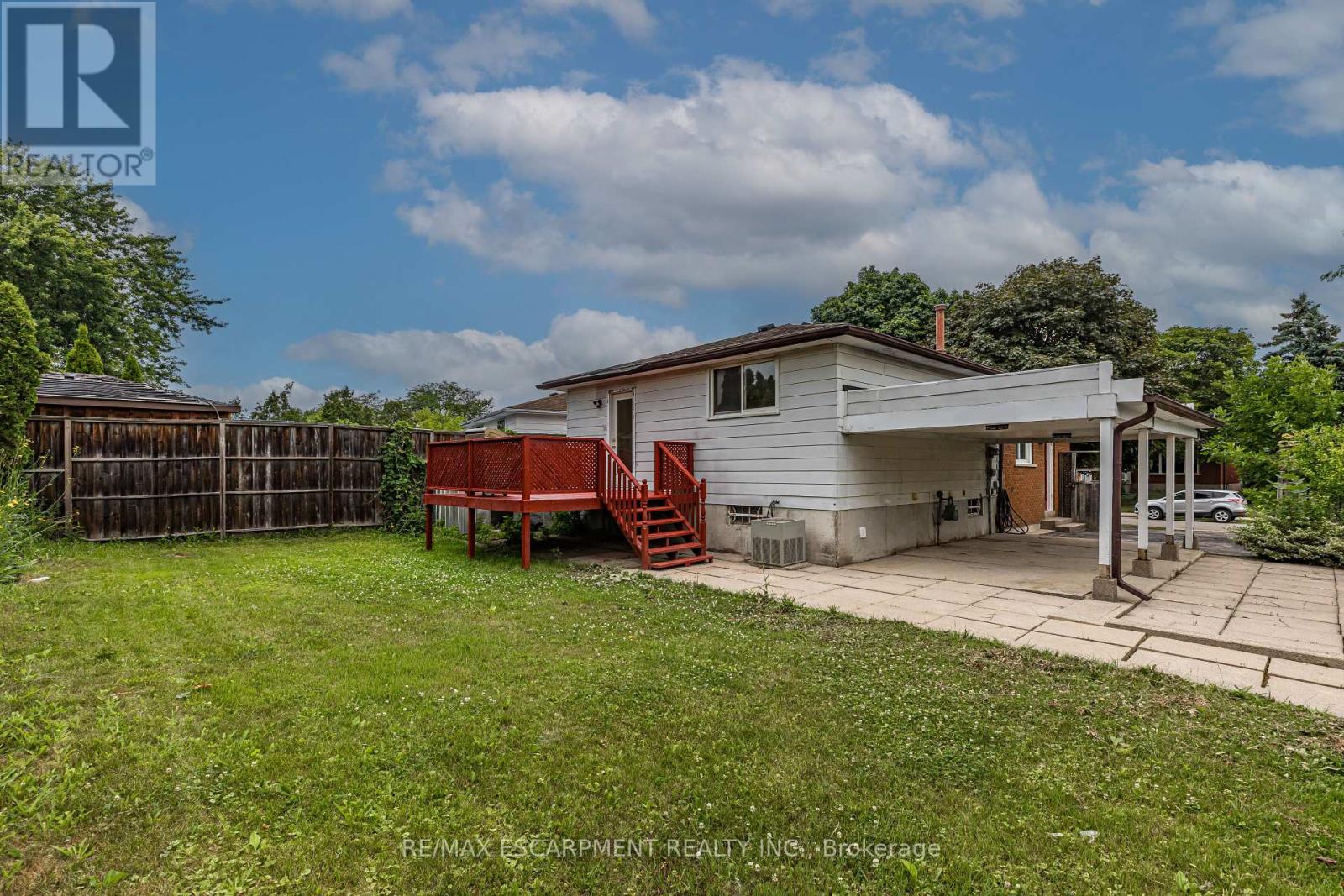Photo 11 of 20 Laird Drive, Hamilton ON
