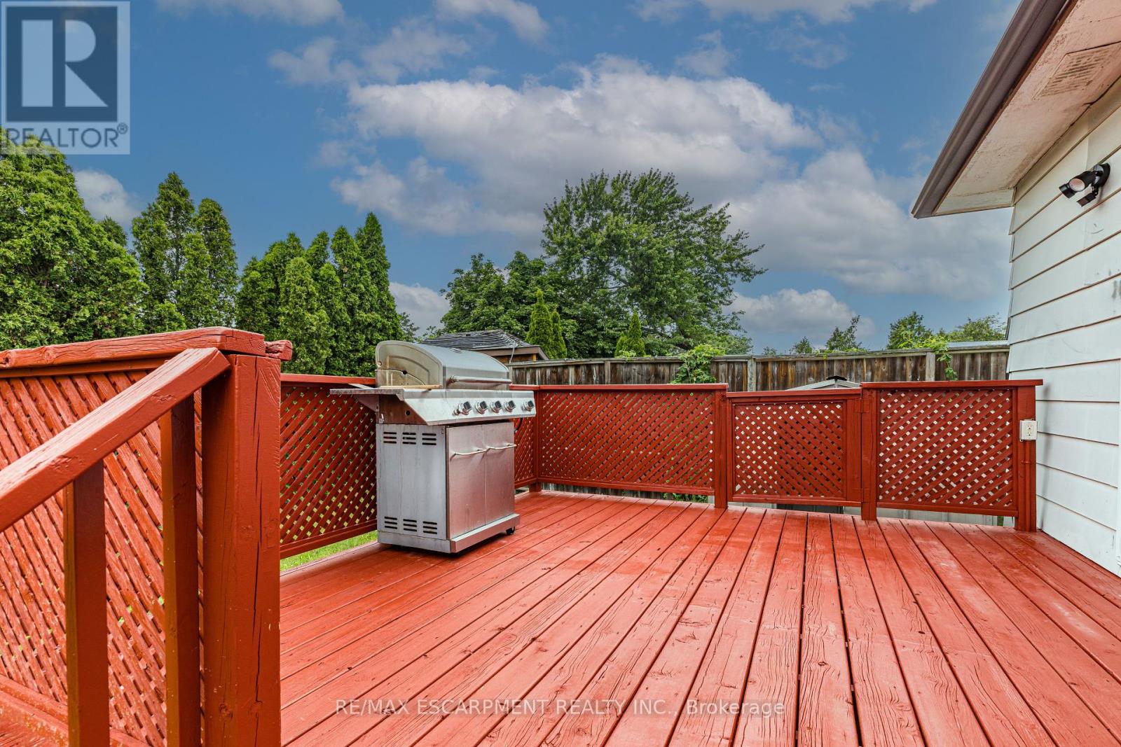 Photo 27 of 20 Laird Drive, Hamilton ON