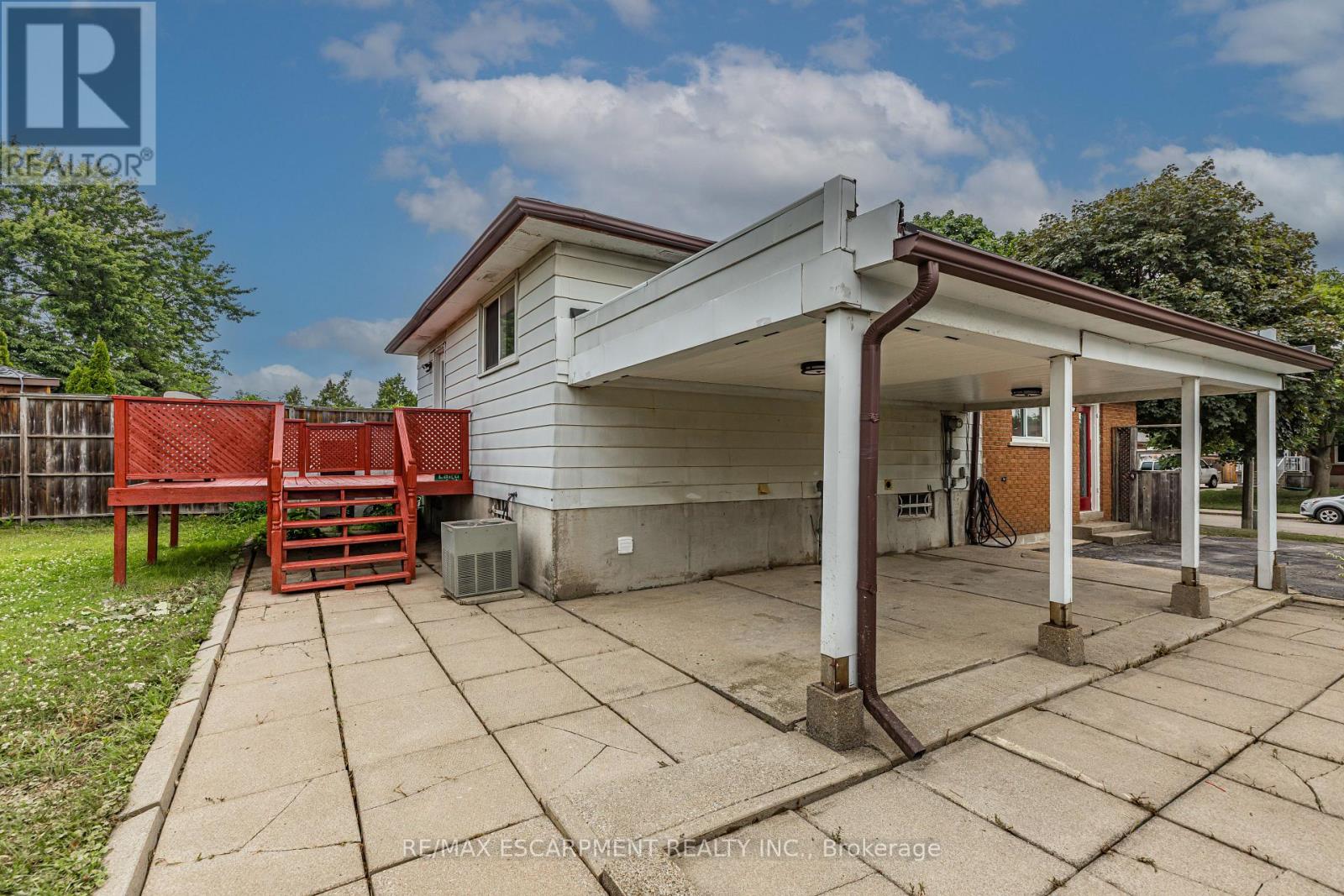 Photo 4 of 20 Laird Drive, Hamilton ON