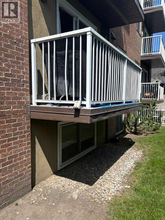 Single Family House for Sale in    Street SW Bankview Calgary 