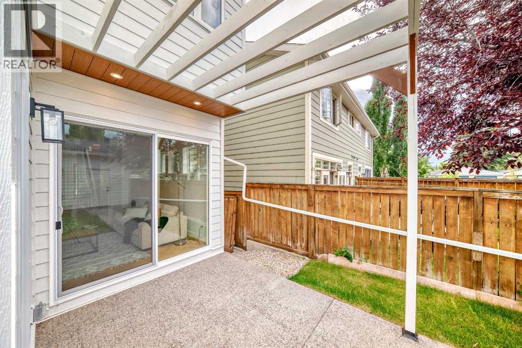 Single Family House for Sale in  Broadview Road NW West Hillhurst Calgary 
