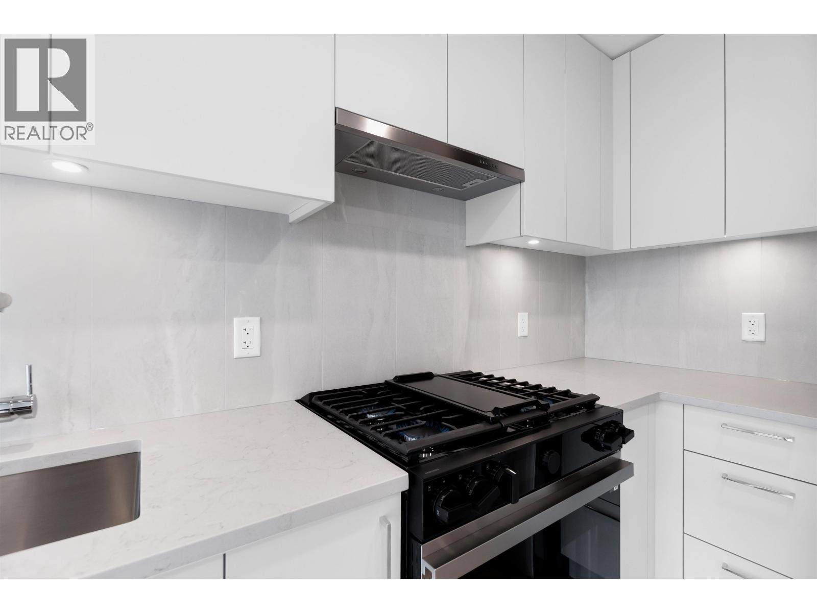 Photo 20 of 514 723 Grover Avenue, Coquitlam BC