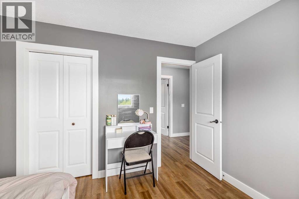 Photo 29 of 10003 Oakfield Drive Sw, Calgary AB