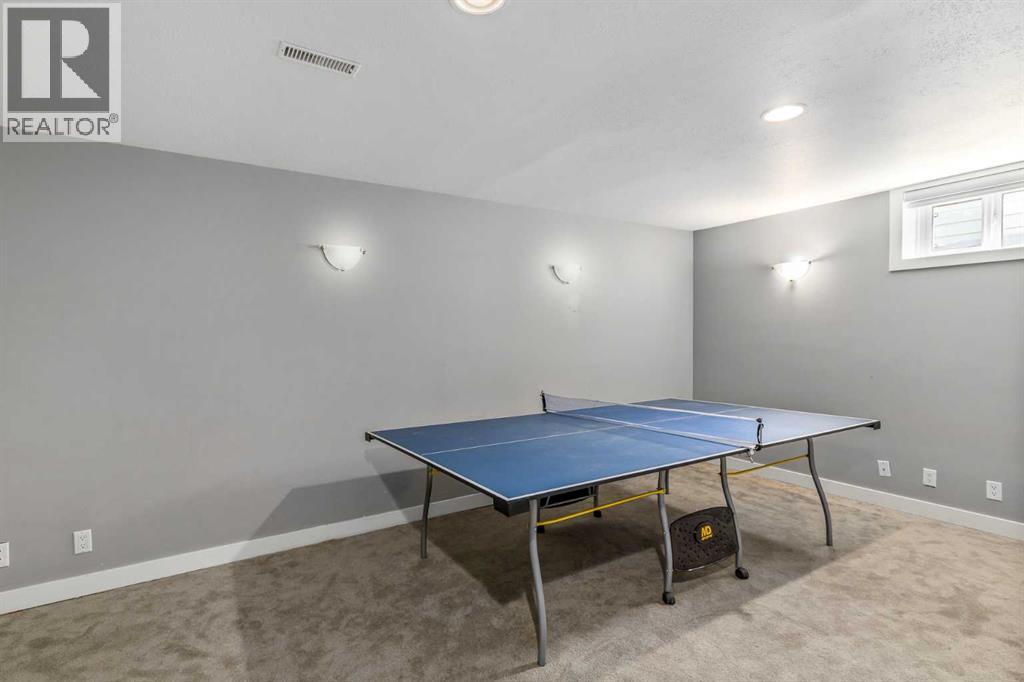 Photo 30 of 10003 Oakfield Drive Sw, Calgary AB