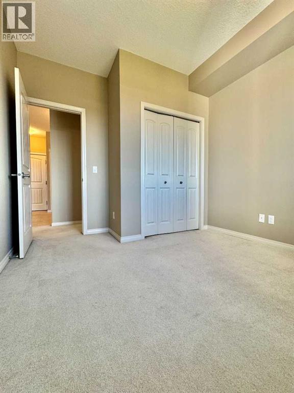 Single Family House for Sale in   Cranberry Park SE Cranston Calgary 