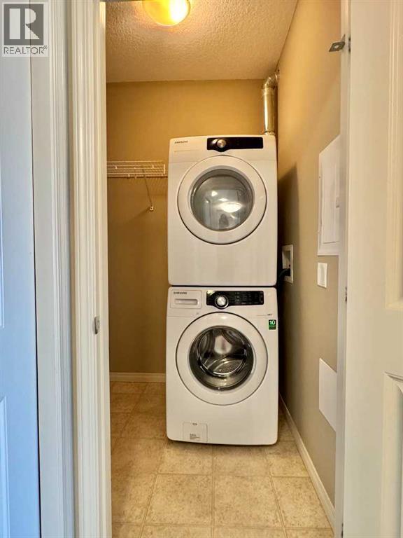 Single Family House for Sale in   Cranberry Park SE Cranston Calgary 