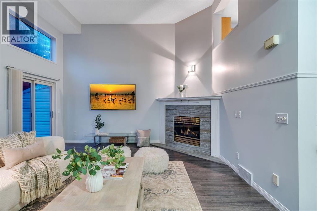 Single Family House 4 Level for Sale in  Kingsland Villas SW Kingsland Calgary 