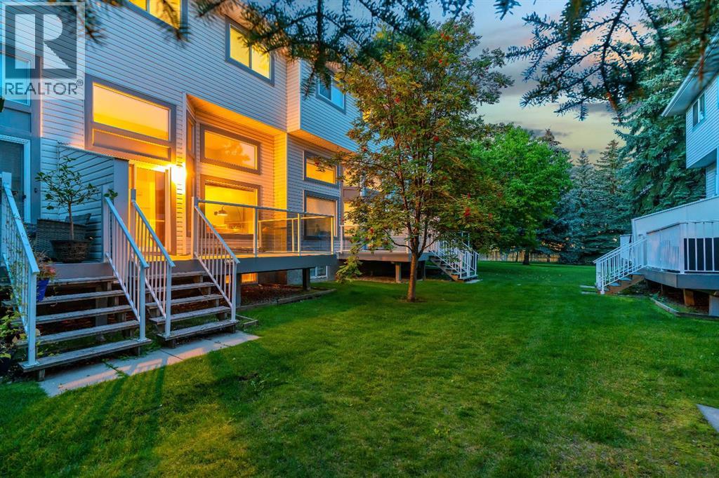 Single Family House 4 Level for Sale in  Kingsland Villas SW Kingsland Calgary 