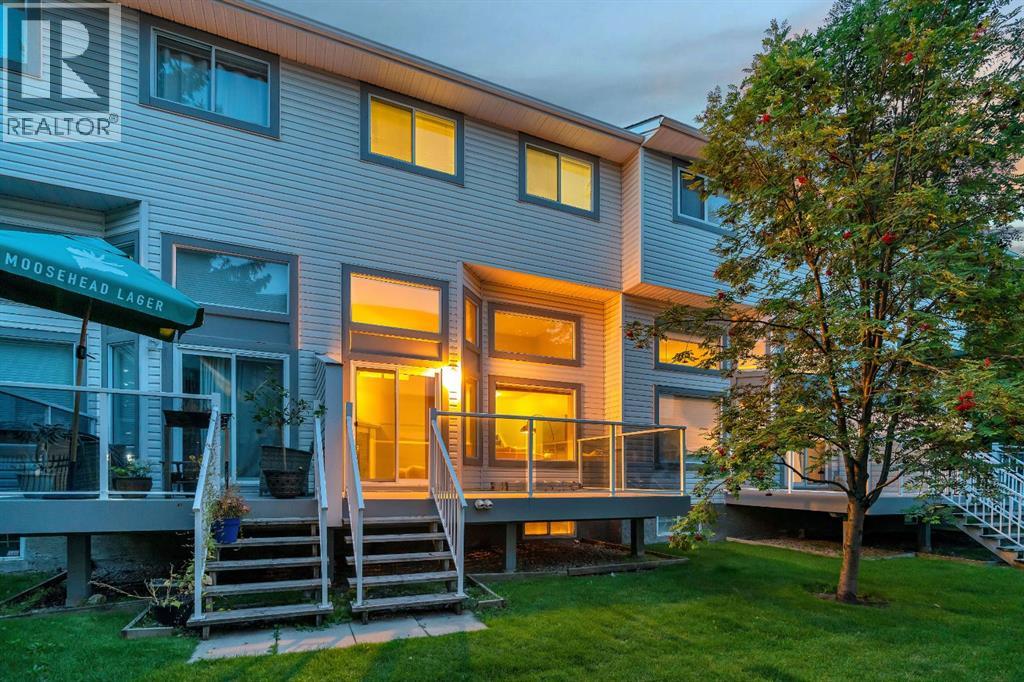 Single Family House 4 Level for Sale in  Kingsland Villas SW Kingsland Calgary 