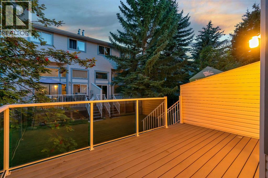 Single Family House 4 Level for Sale in  Kingsland Villas SW Kingsland Calgary 