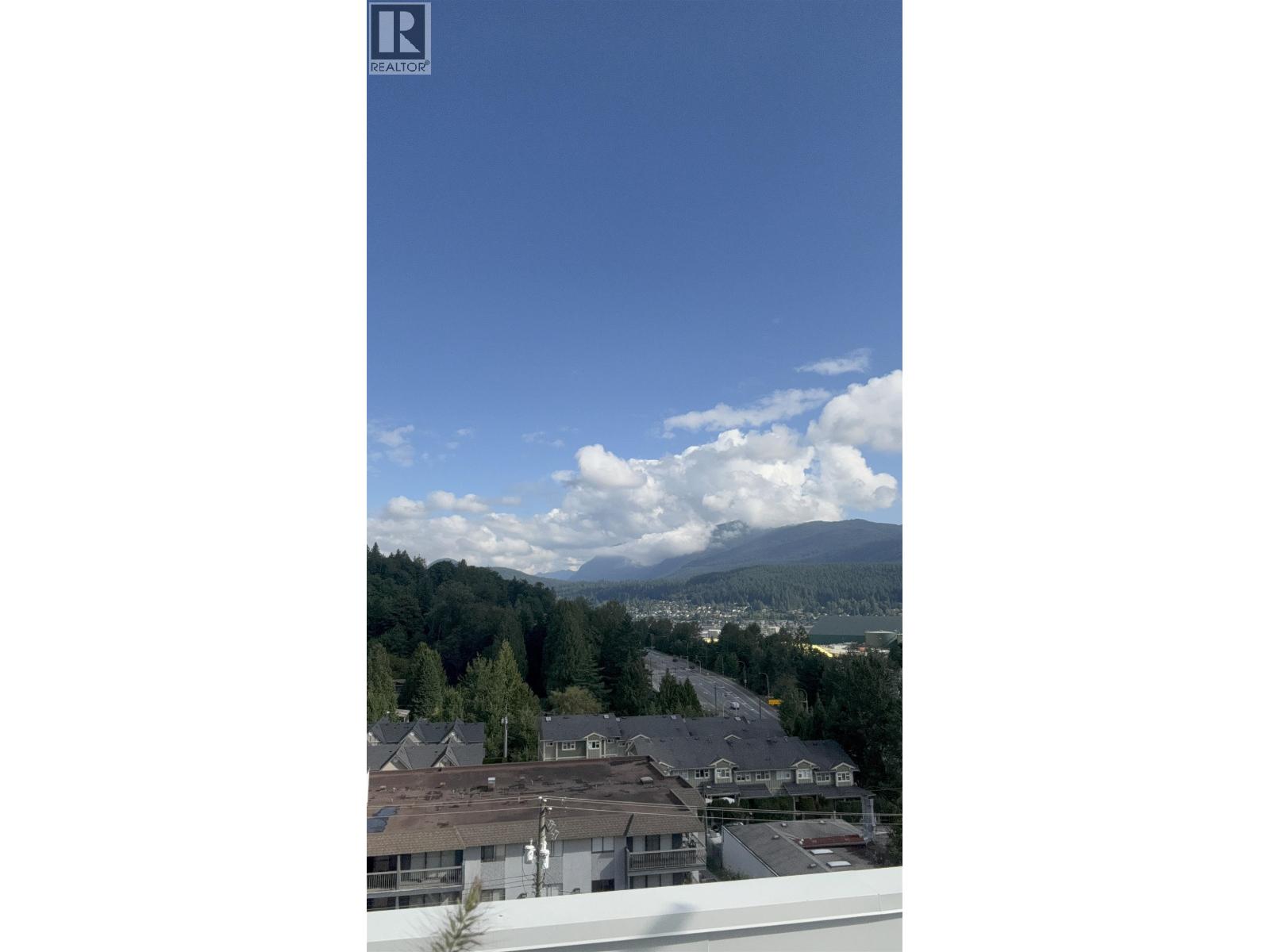 Photo 33 of 305 2015 St Johns St, Port Moody BC
