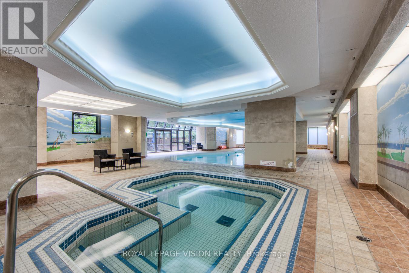 Photo 31 of 216 633 Bay Street, Toronto ON