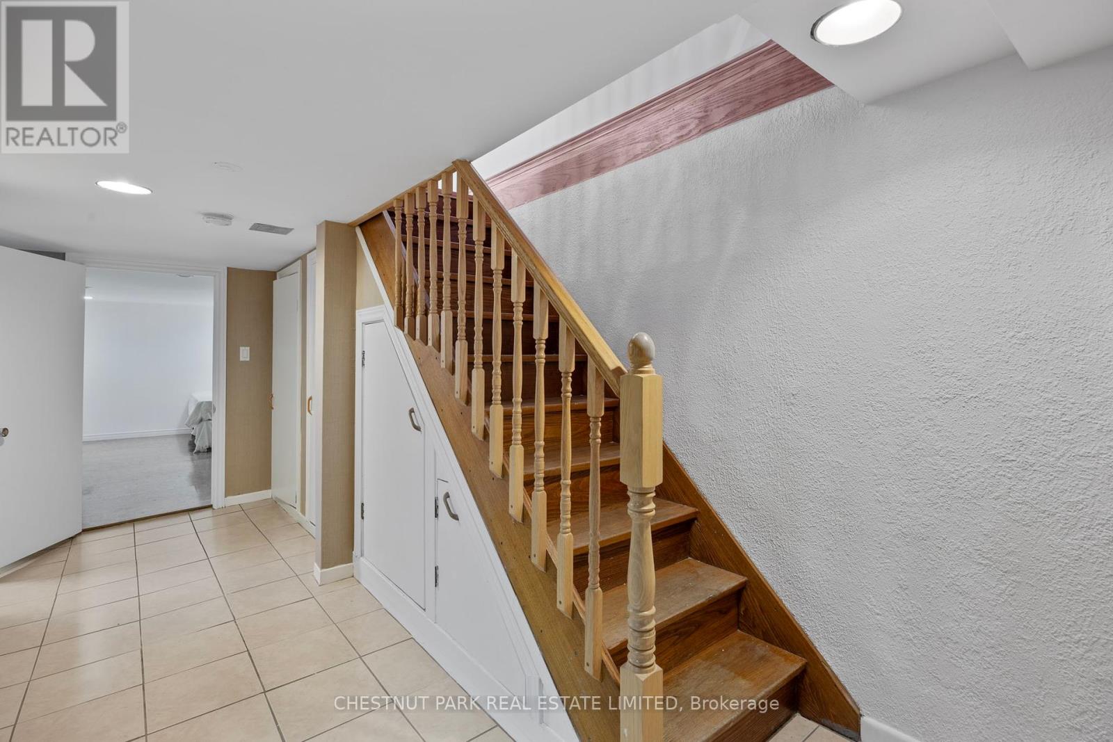 Photo 23 of 23 Edith Drive, Toronto ON