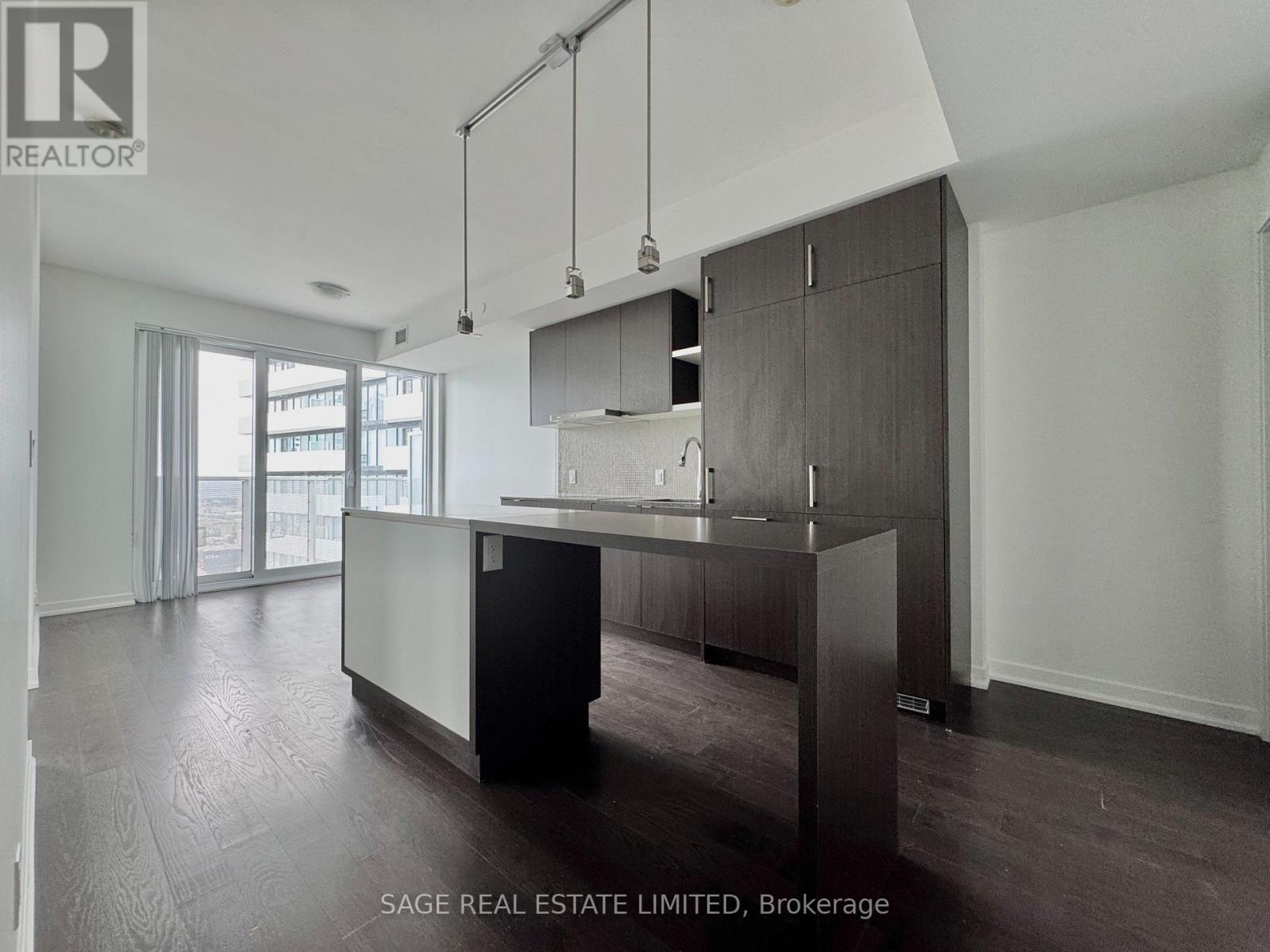 Photo 1 of 6505 100 Harbour Street, Toronto ON