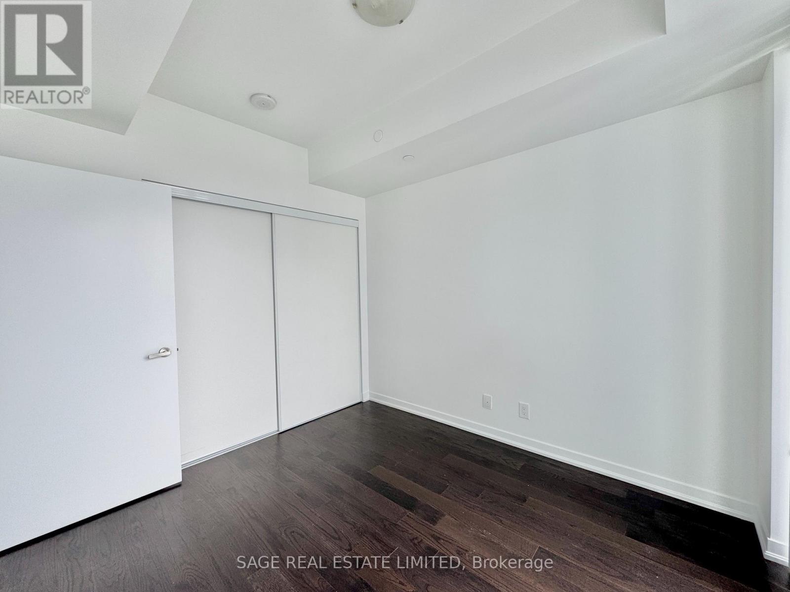 Photo 15 of 6505 100 Harbour Street, Toronto ON