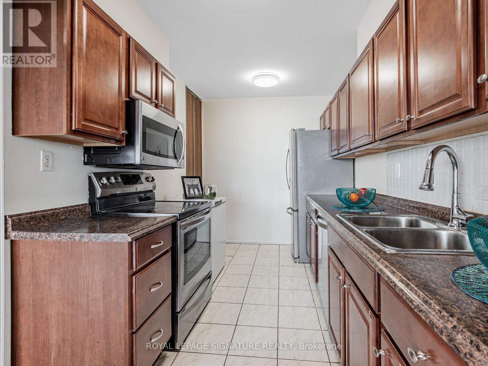 Photo 21 of 1709 350 Seneca Hill Drive, Toronto ON