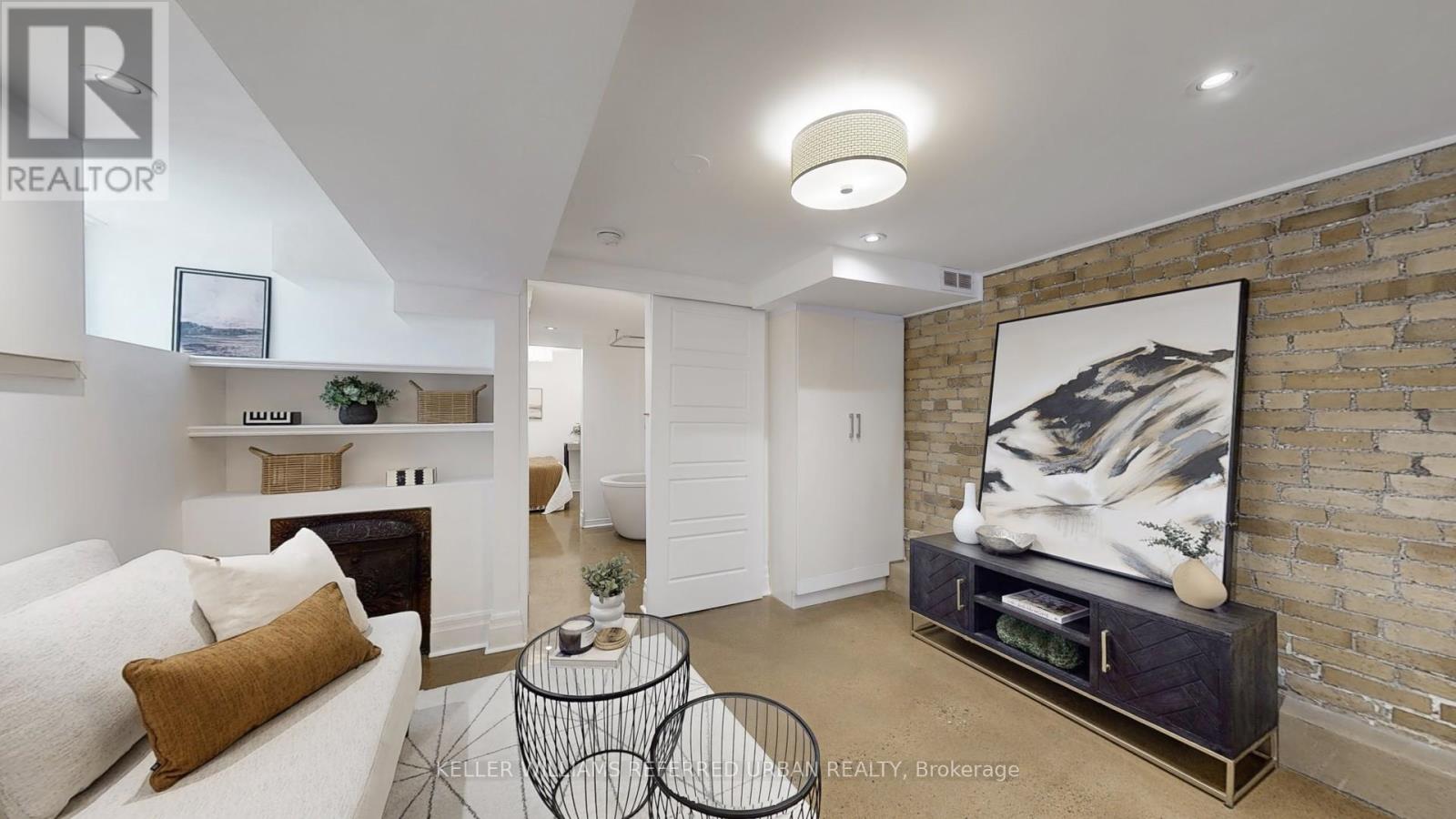 Photo 4 of Lower 266 Highfield Road, Toronto ON