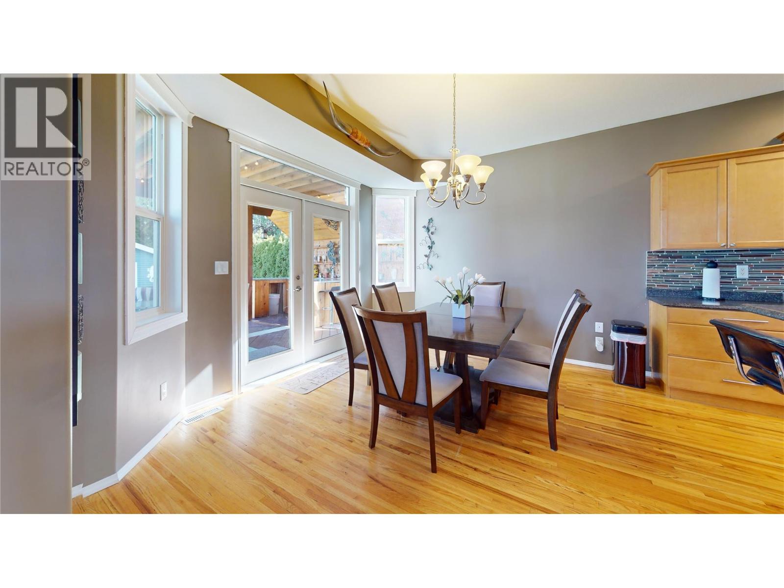 Photo 9 of 2874 Hilltop Road, Blind Bay BC