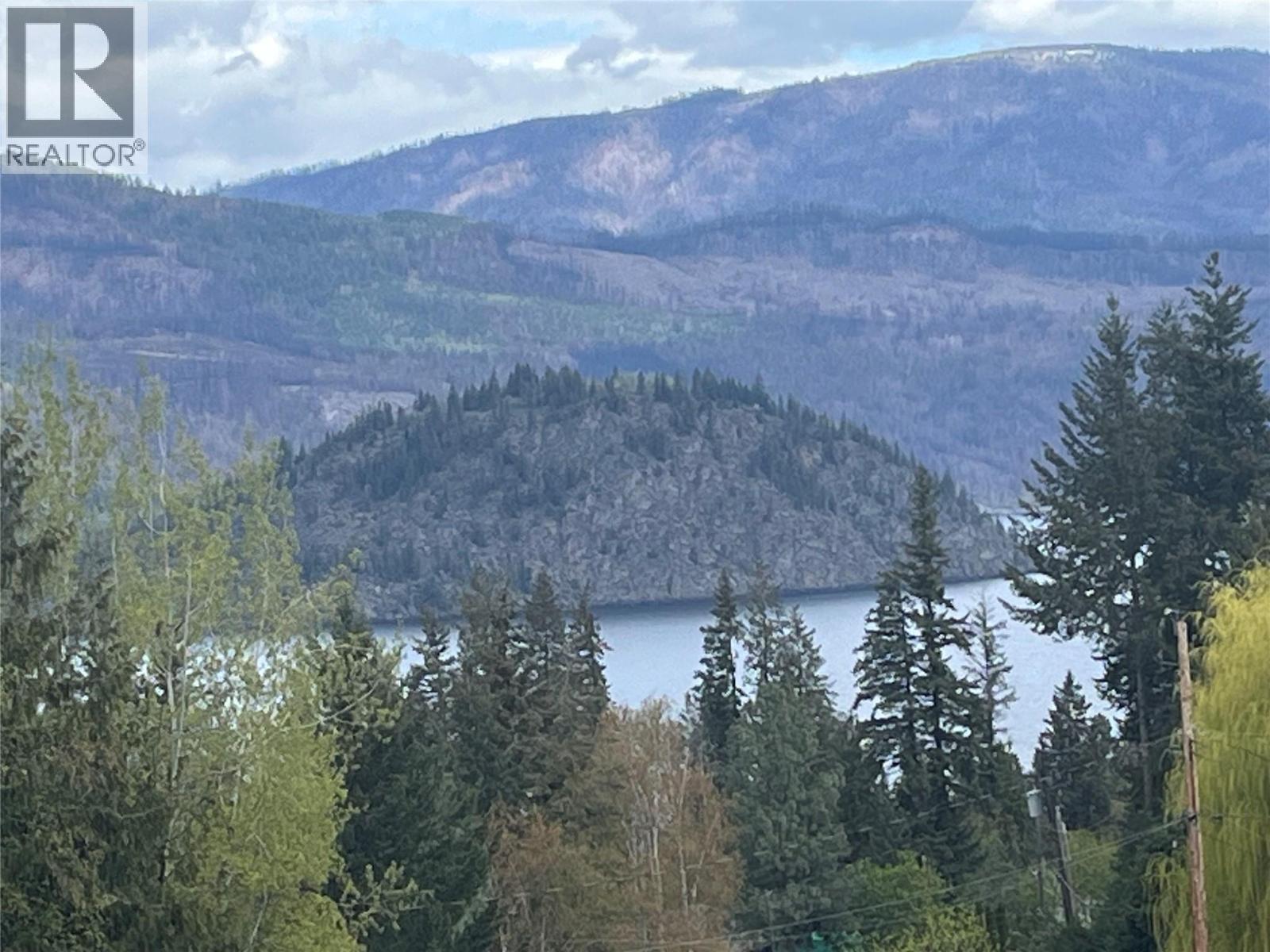 Photo 16 of 2874 Hilltop Road, Blind Bay BC