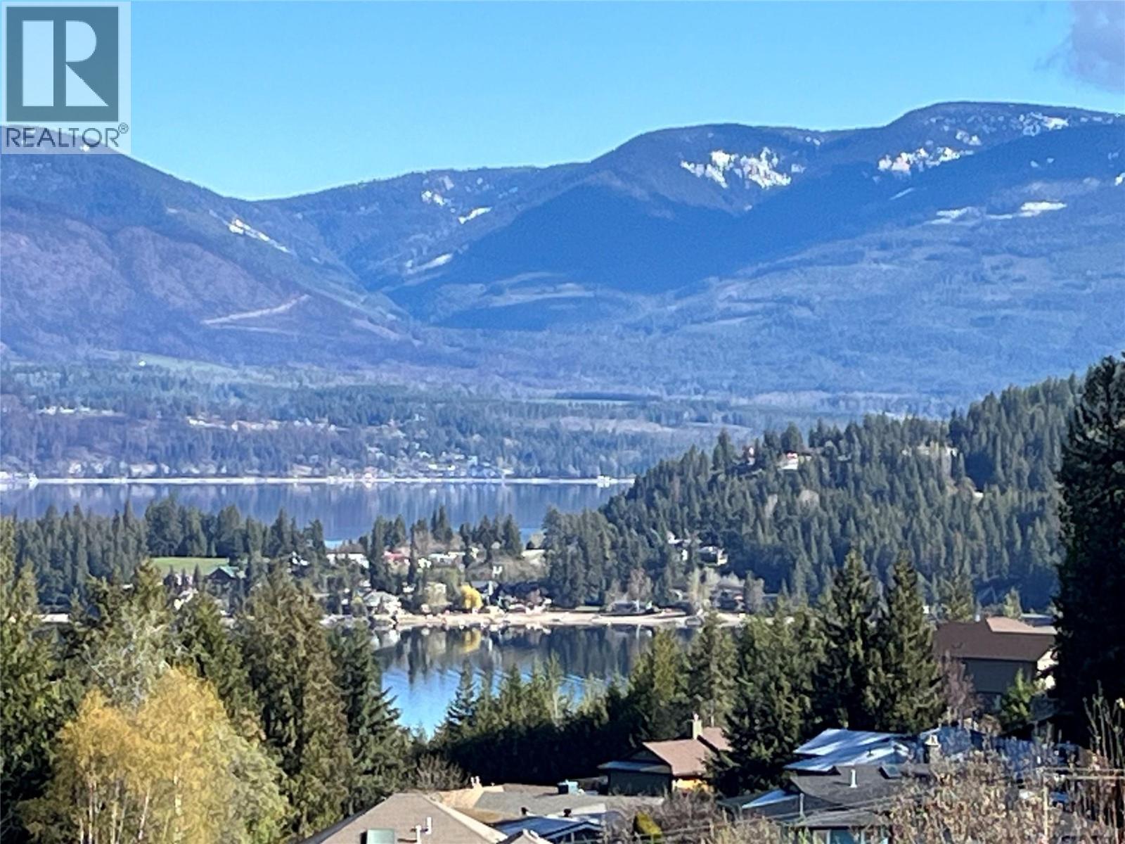 Photo 18 of 2874 Hilltop Road, Blind Bay BC