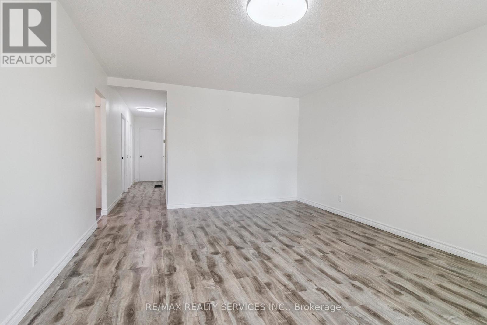 Photo 26 of Entire Property 769 Greenfield Crescent, Newmarket ON