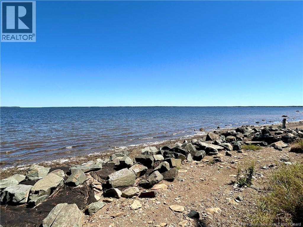 Photo 8 of 35 Lilypad Lane, Napan NB