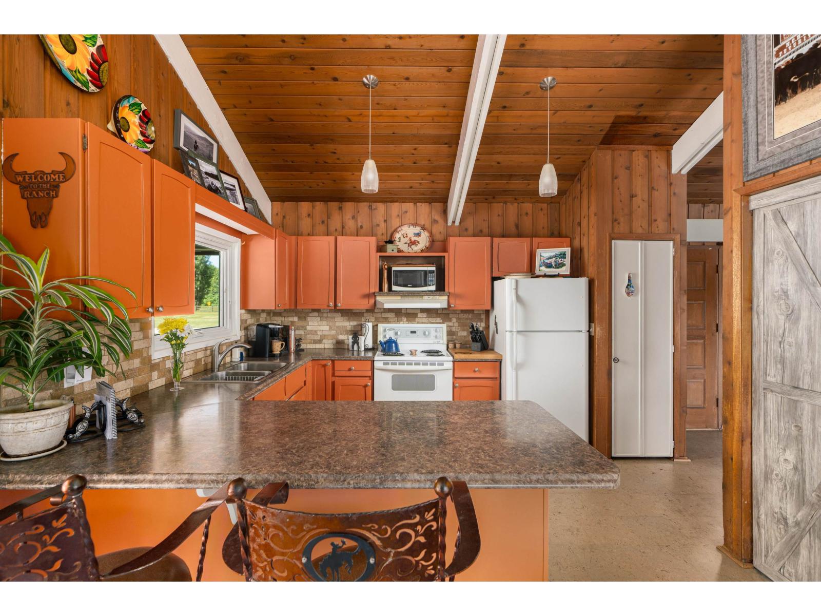 Photo 37 of 25177 64 Avenue, Langley BC