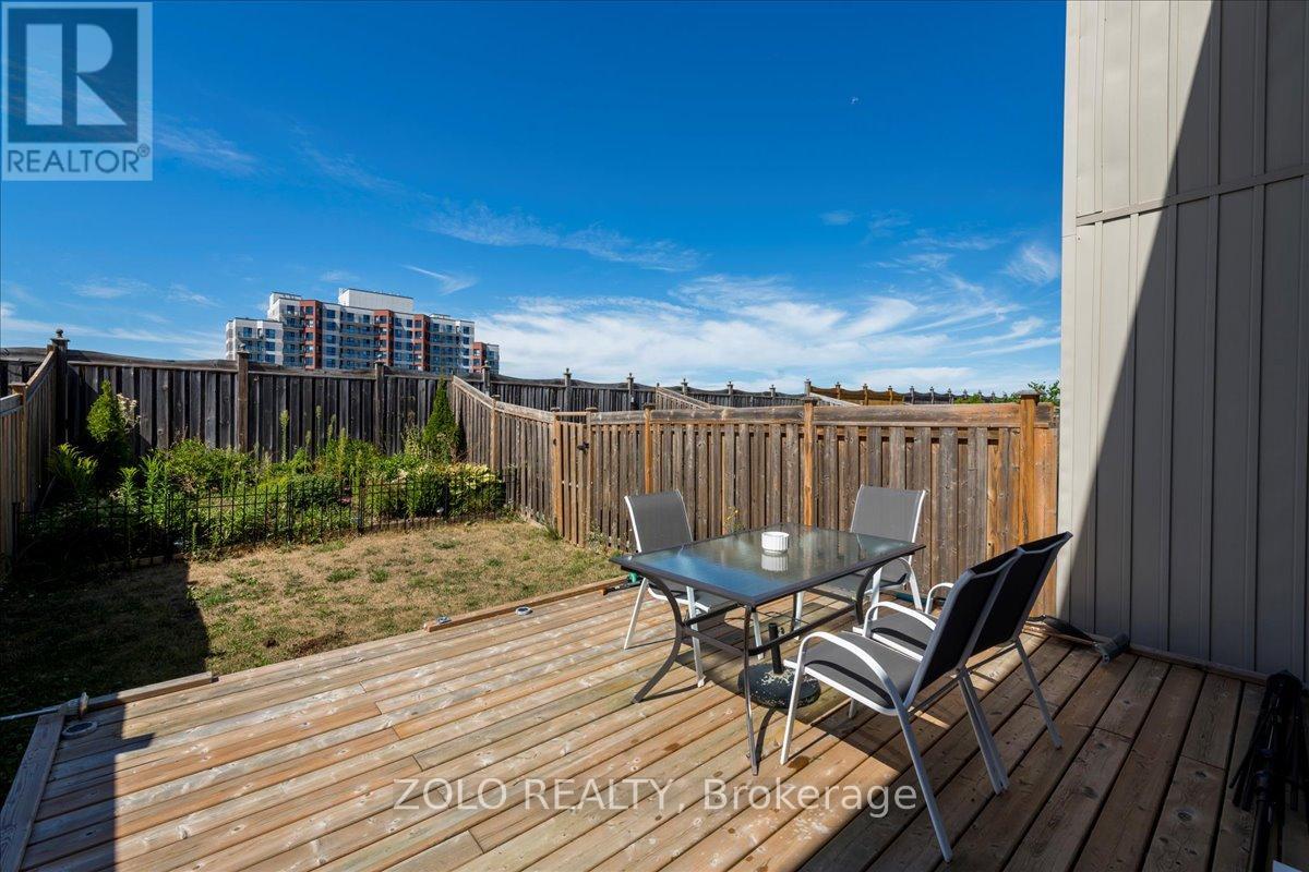 Photo 1 of 92 Pearcey Crescent, Barrie ON