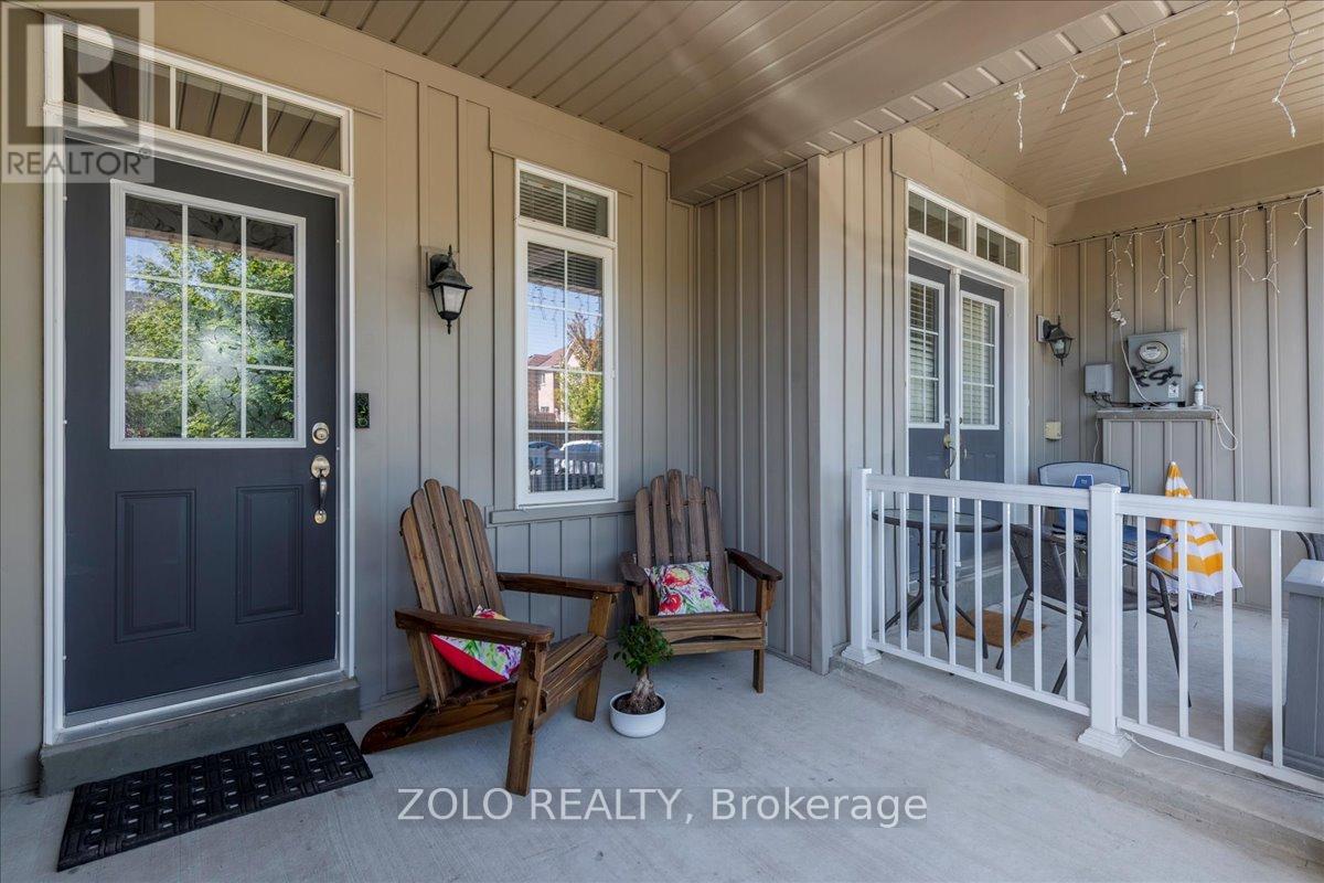 Photo 11 of 92 Pearcey Crescent, Barrie ON