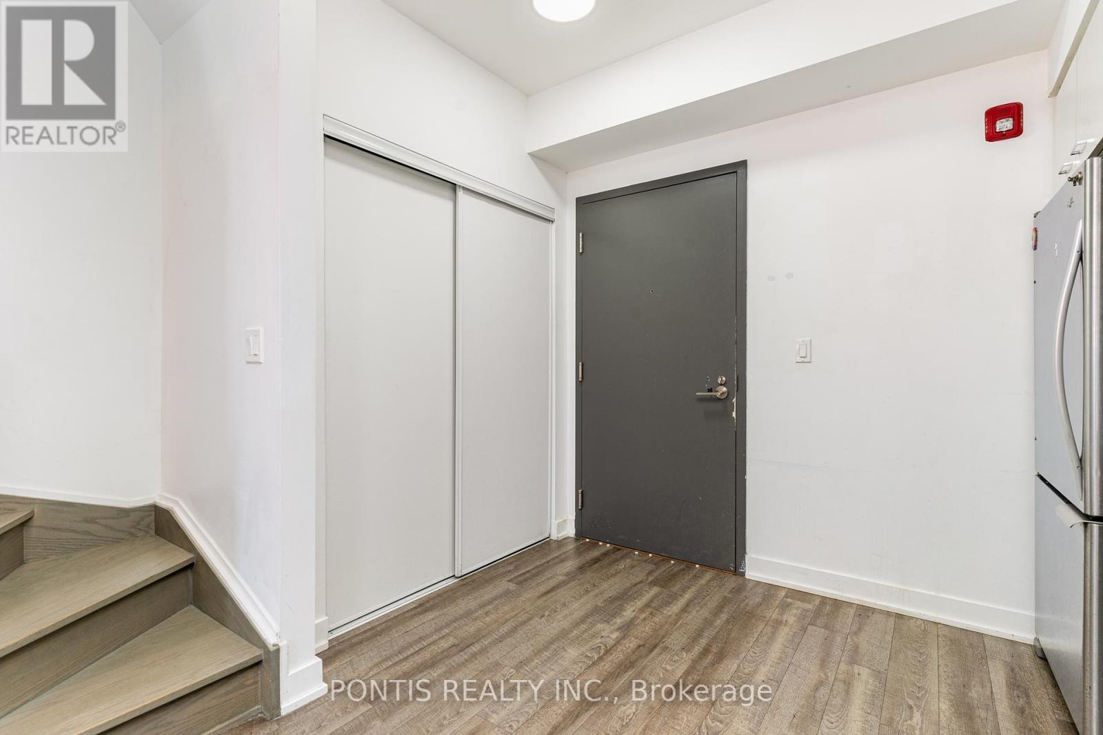 Photo 26 of 330 2100 Bridletowne Circle, Toronto ON