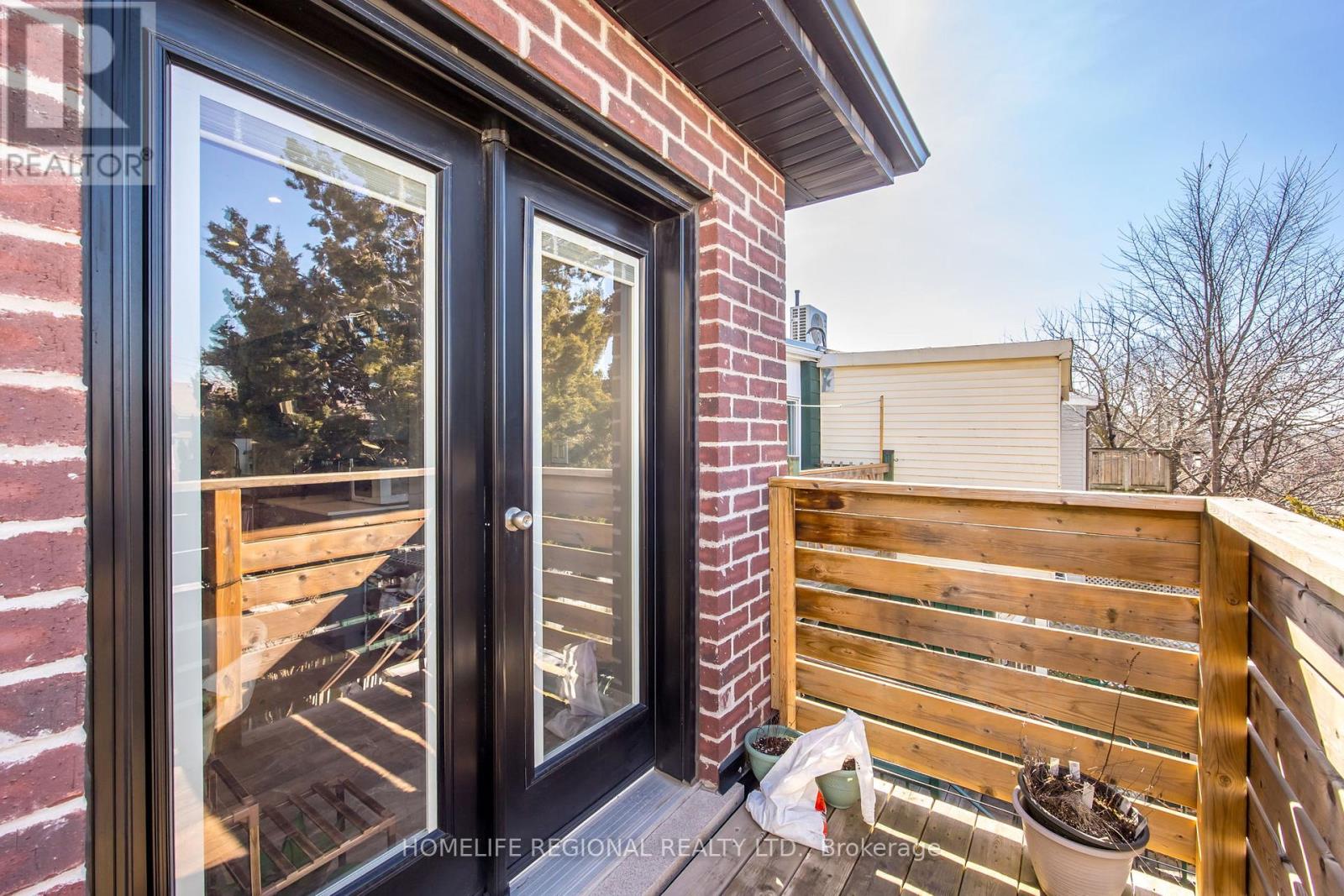 Photo 18 of 204 Roxton Road, Toronto ON