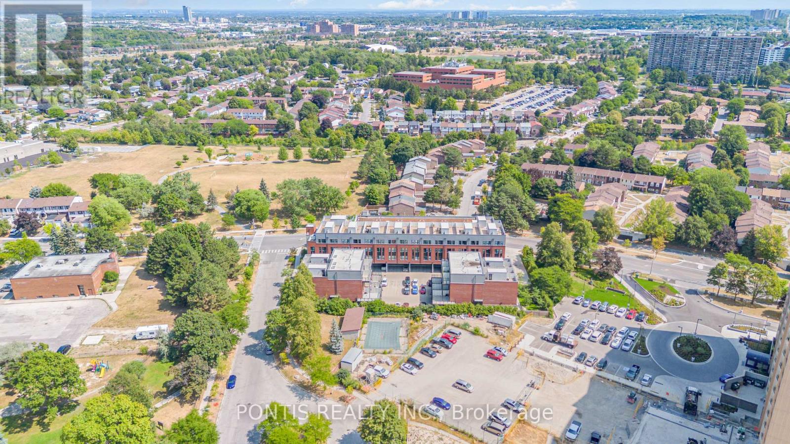 Photo 43 of 330 2100 Bridletowne Circle, Toronto ON