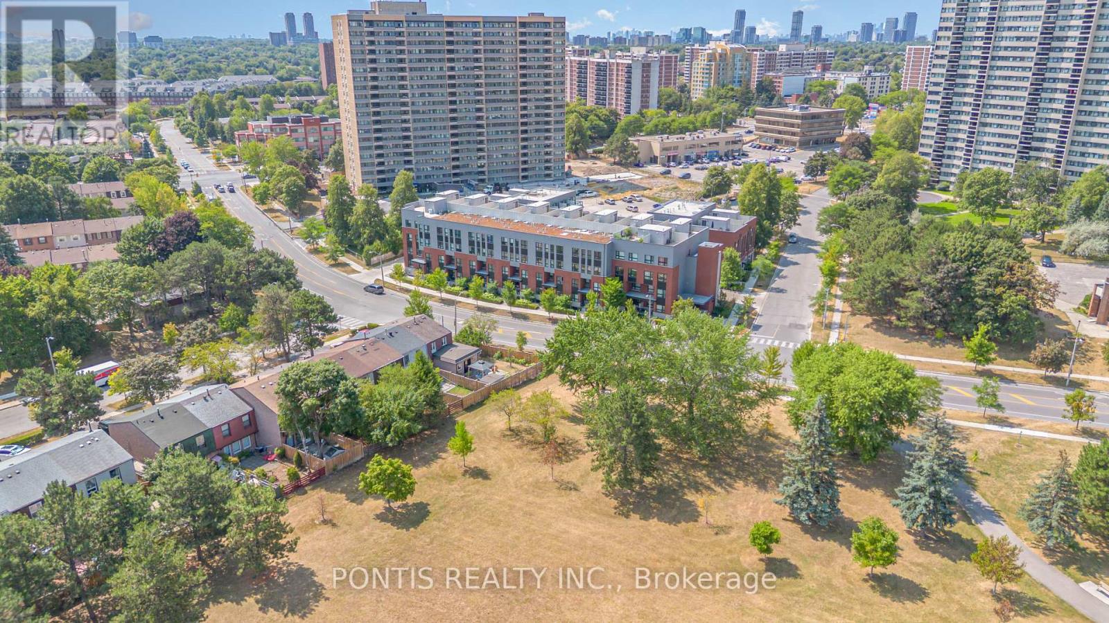 Photo 18 of 330 2100 Bridletowne Circle, Toronto ON