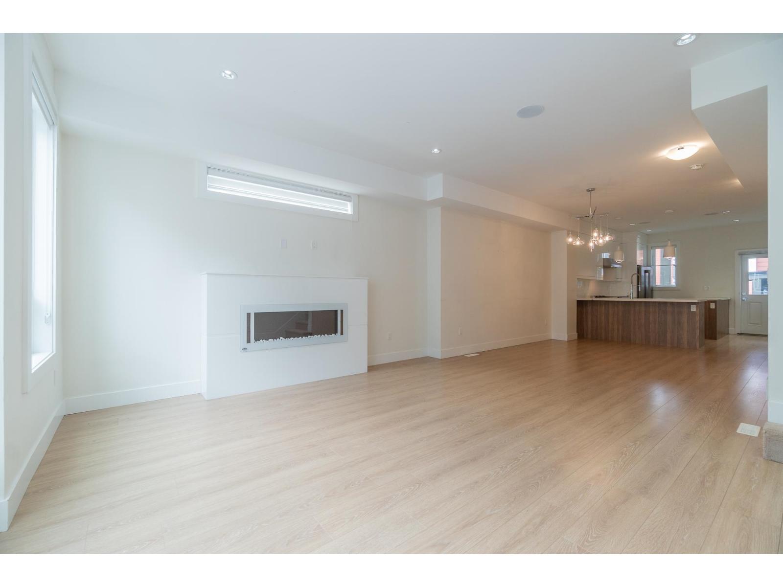 Photo 6 of 6 1670 160 Street, Surrey BC