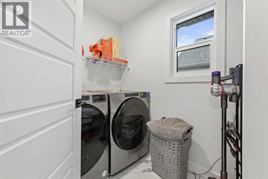 Photo 41 of 931 Langholm Drive Se, Airdrie AB