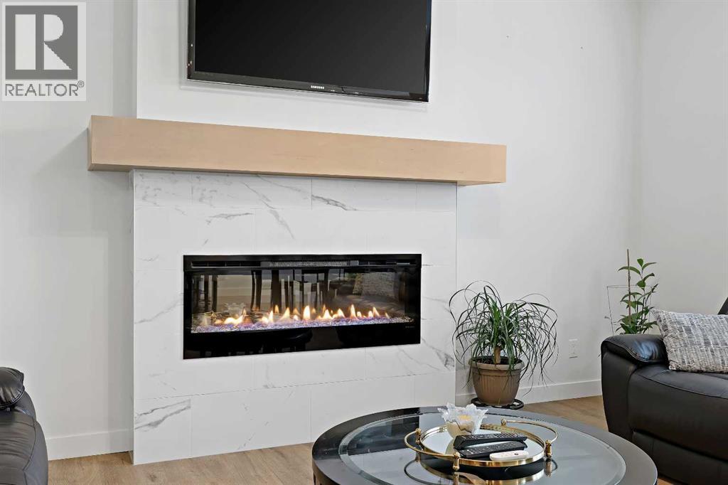 Photo 9 of 931 Langholm Drive Se, Airdrie AB