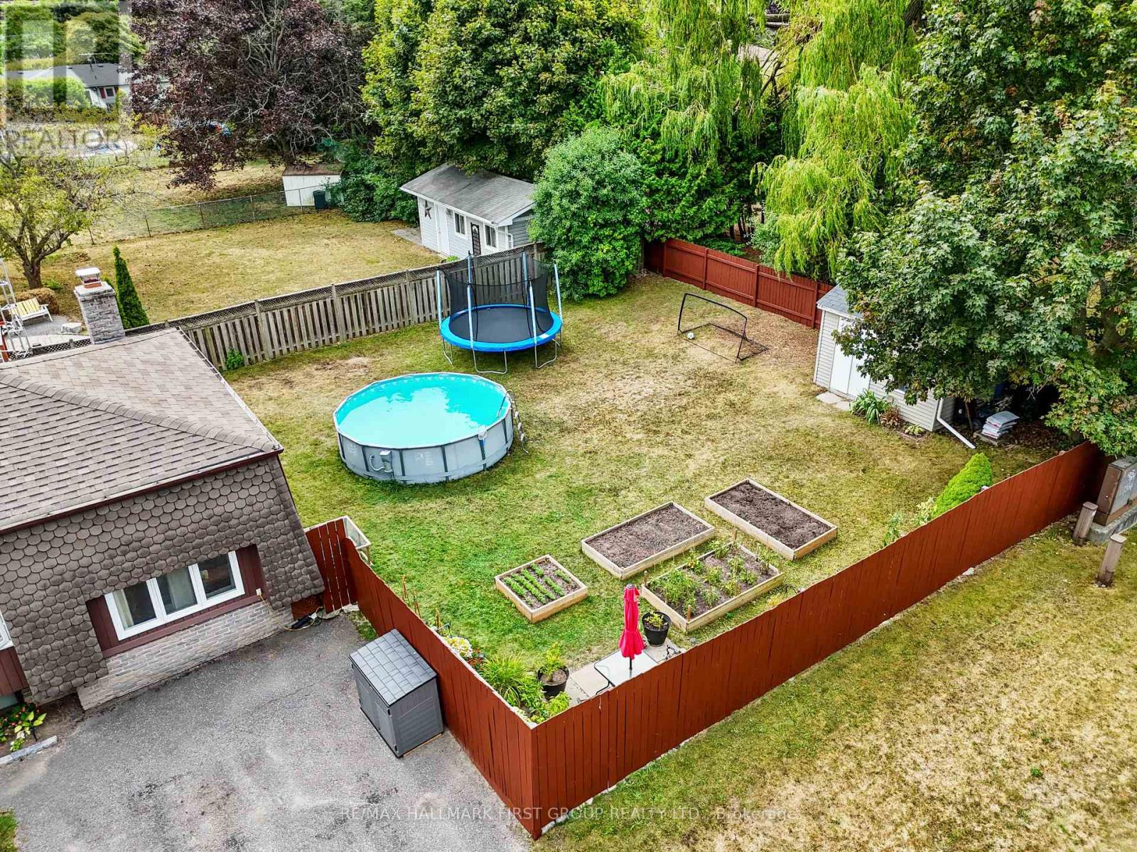 Photo 40 of 605 Burwash Street, Cobourg ON