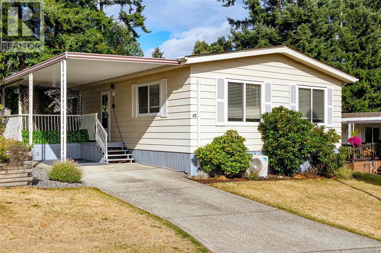 Photo 1 of 42 2501 Labieux Rd, Nanaimo BC